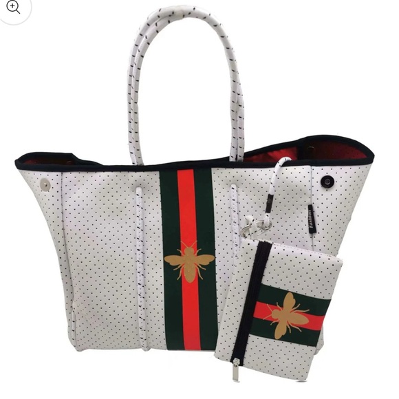 Neoprene White Green ,Red Tote Bag Gold Bee Structured Design
NWT - Picture 1 of 11